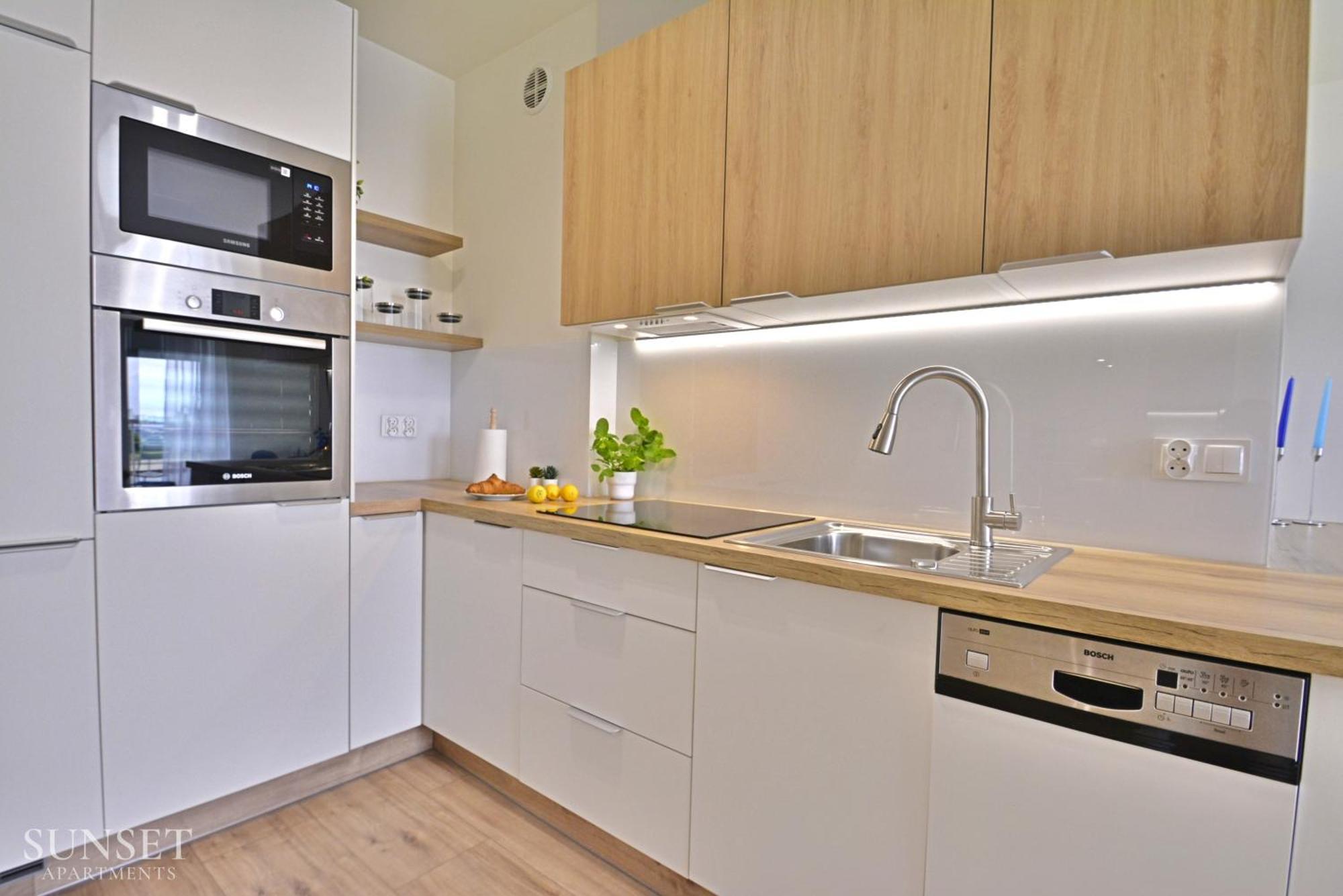 Sunset Apartments - Villa Concha - Parking - Widok Na Port! سفينويتشي المظهر الخارجي الصورة